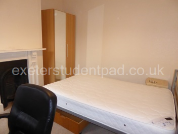 middle first floor bedroom