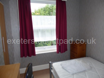 first floor bedroom, rear elevation