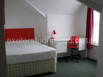 Room 6 - Top Floor - Front of House