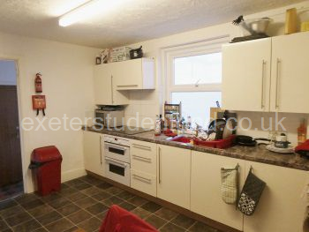 CLINTON - Kitchen
