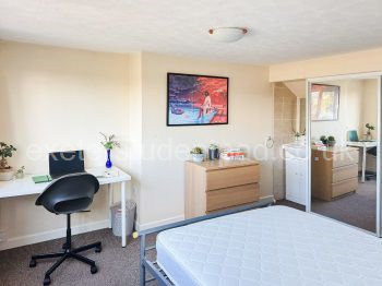 Bedroom 4 (3rd Floor)